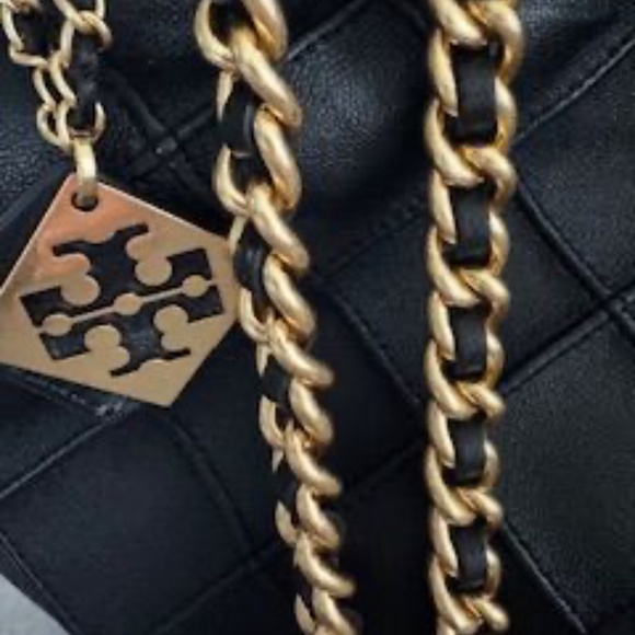 TORY BURCH FLEMING SOFT HOBO BAG - Picture 13 of 16